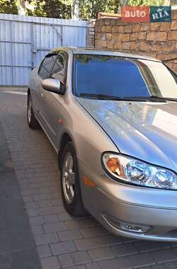 Седан Nissan Maxima 2003 в Миколаєві