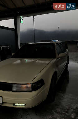 Седан Nissan Maxima 1994 в Хусті