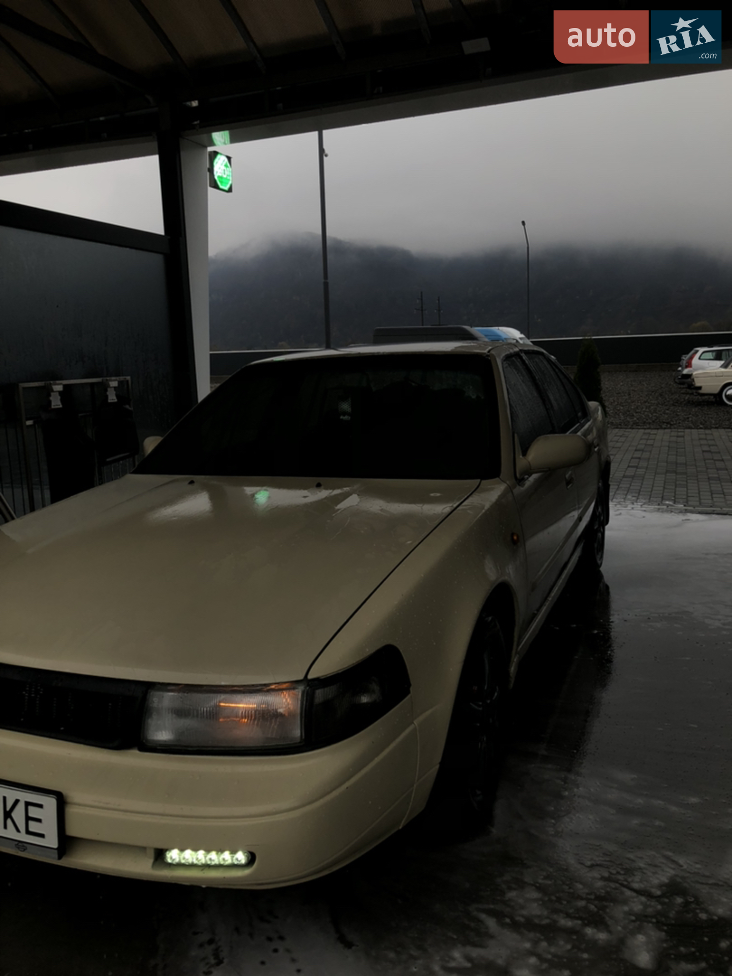 Nissan Maxima 1994 VIN JN100HJ30U0206334 фото оголошення 2 з 9