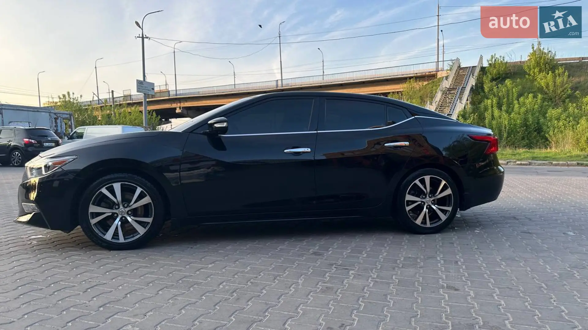 2017 Nissan Maxima - мініатюра 5
