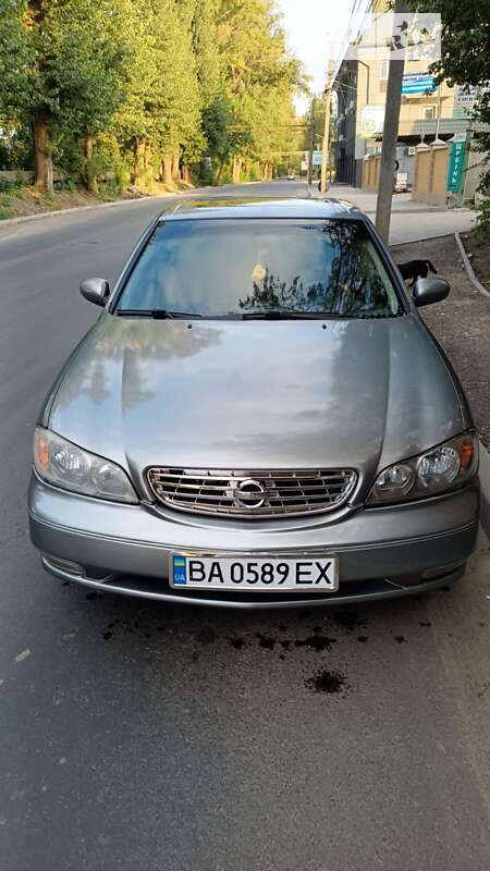 Седан Nissan Maxima 2004 в Чернівцях