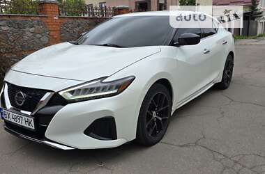 Седан Nissan Maxima 2019 в Киеве