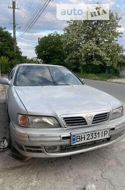 Седан Nissan Maxima 1994 в Одессе