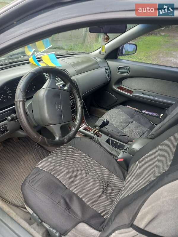 Седан Nissan Maxima 1995 в Жовтих Водах фото 2 Седан Nissan Maxima 1995 в Жовтих Водах