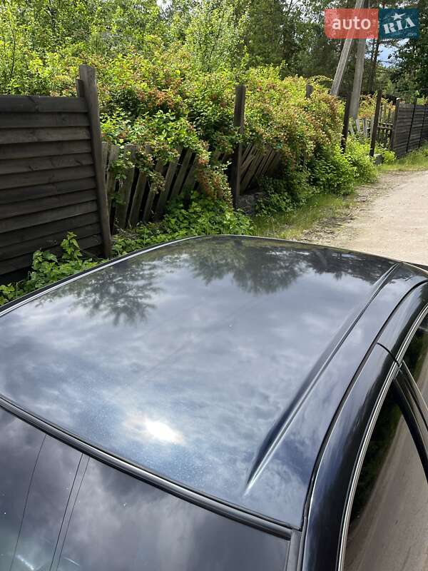 Седан Nissan Maxima 2000 в Сарнах