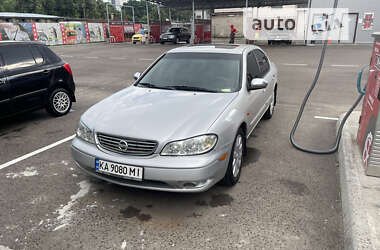 Седан Nissan Maxima 2001 в Києві