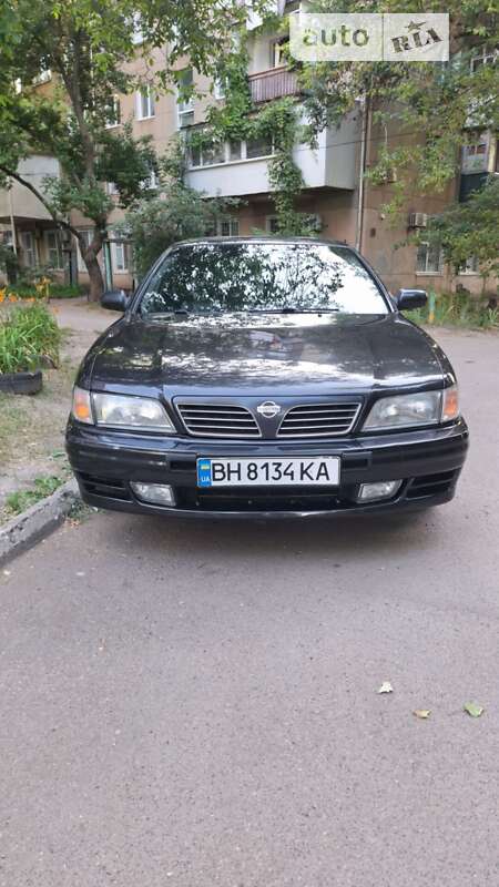 Седан Nissan Maxima 1995 в Одесі