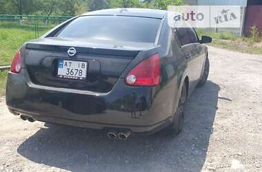 Седан Nissan Maxima 2003 в Коломые