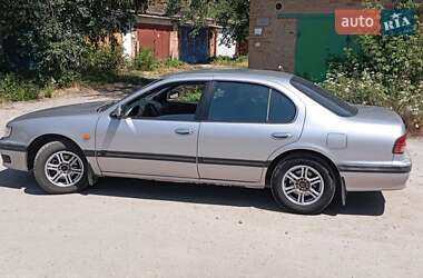 Седан Nissan Maxima 1995 в 