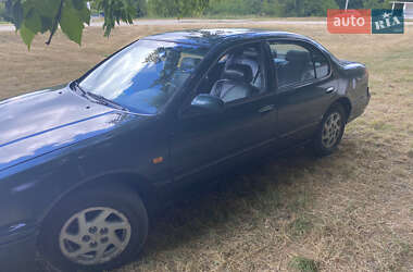 Седан Nissan Maxima 1998 в Балті