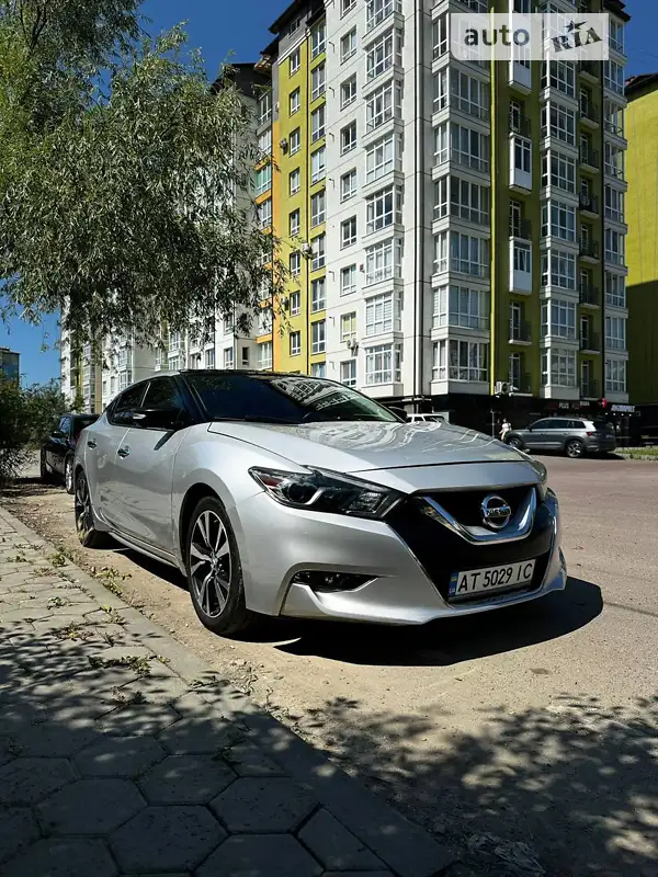 Nissan Maxima 2015