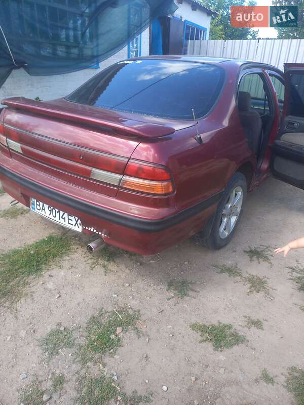 Седан Nissan Maxima 1995 в Помошной фото 5 Седан Nissan Maxima 1995 в Помошной