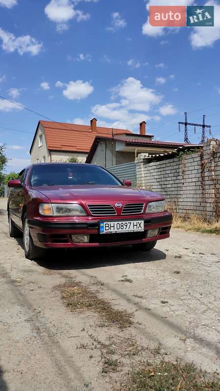 Седан Nissan Maxima 1996 в Одессе