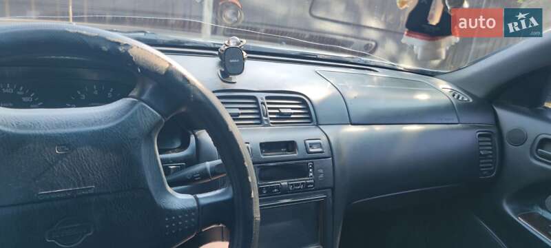 Седан Nissan Maxima 1998 в Килии фото 10 Седан Nissan Maxima 1998 в Килии