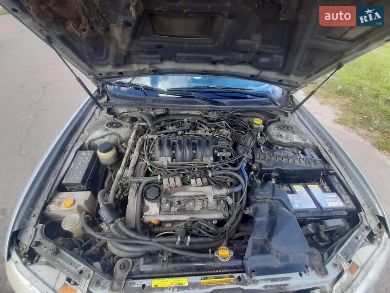 Nissan Maxima 2000