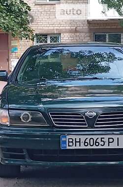 Седан Nissan Maxima 1998 в Николаеве