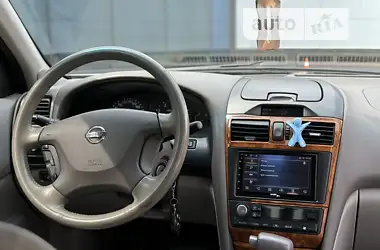 Nissan Maxima 2005