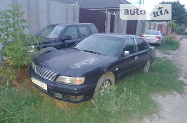 Седан Nissan Maxima 1996 в Дніпрі