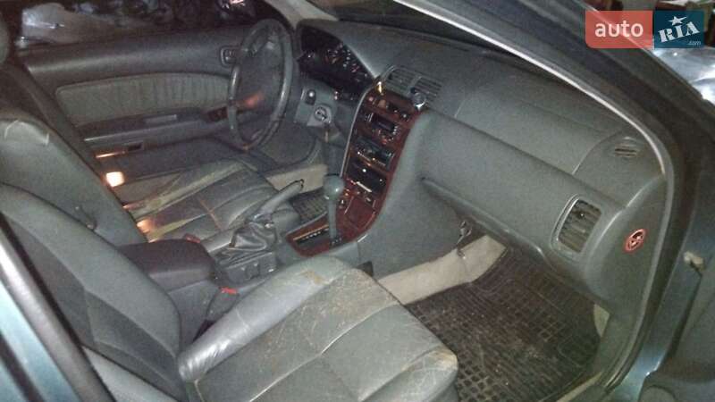 Седан Nissan Maxima 1997 в Одесі
