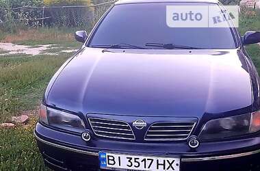 Седан Nissan Maxima 1996 в Миргороді