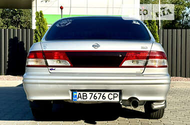 Седан Nissan Maxima 1998 в Одесі