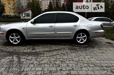 Седан Nissan Maxima 2000 в Івано-Франківську