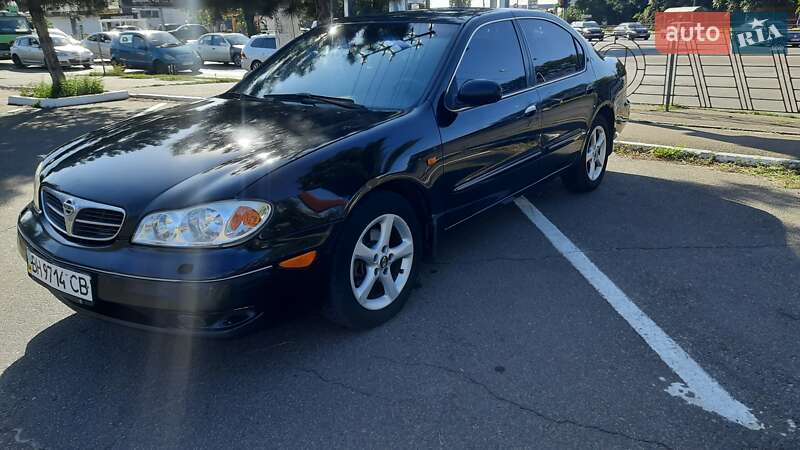 Седан Nissan Maxima 2001 в Одессе