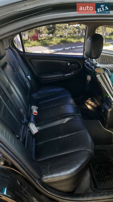 Седан Nissan Maxima 2001 в Одессе