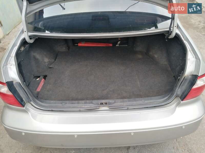 Седан Nissan Maxima 2004 в Хмельницькому