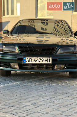 Седан Nissan Maxima 1998 в Вінниці