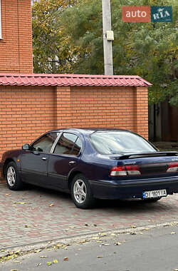 Седан Nissan Maxima 1995 в Одессе