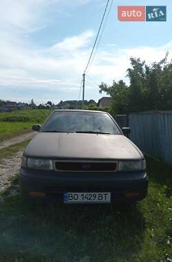 Седан Nissan Maxima 1993 в Тернополі