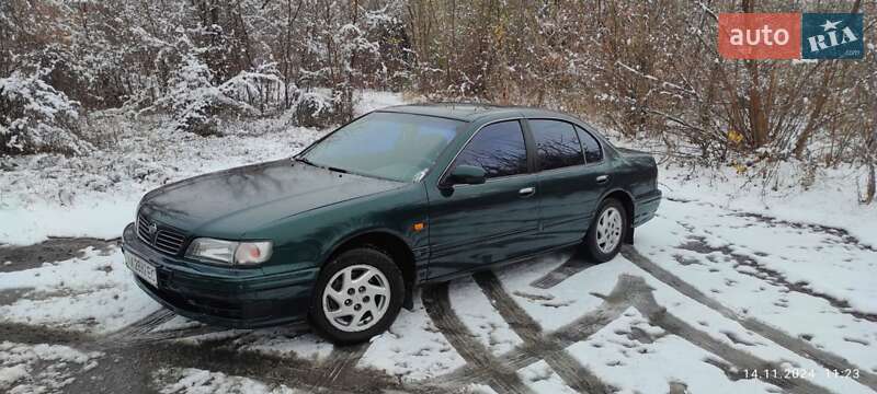 Седан Nissan Maxima 1998 в 