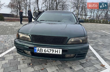 Седан Nissan Maxima 1998 в Виннице