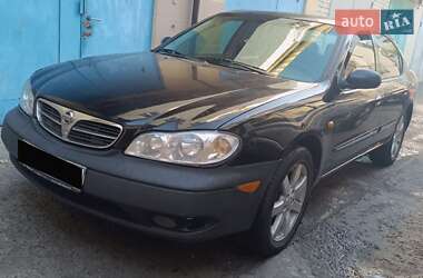 Седан Nissan Maxima 2002 в Киеве