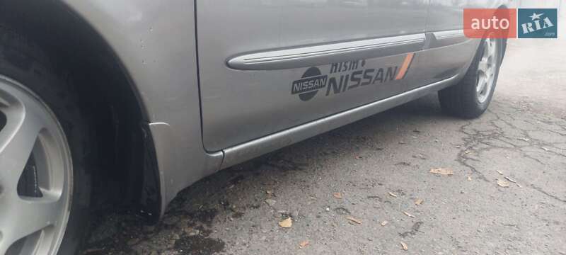 Седан Nissan Maxima 2003 в Сокалі