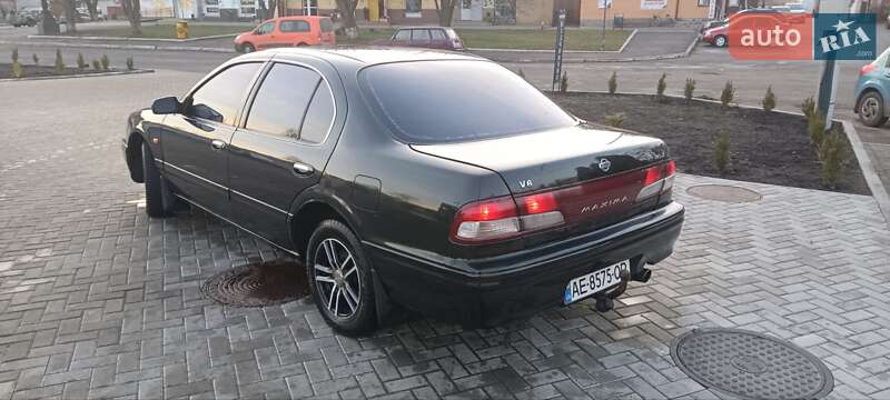 Седан Nissan Maxima 1998 в Царичанке фото 2 Седан Nissan Maxima 1998 в Царичанке