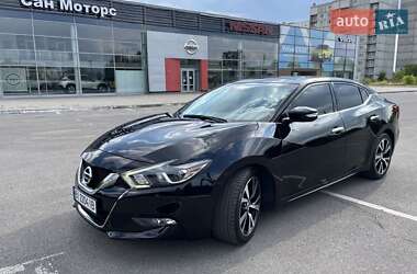 Nissan Maxima 2018