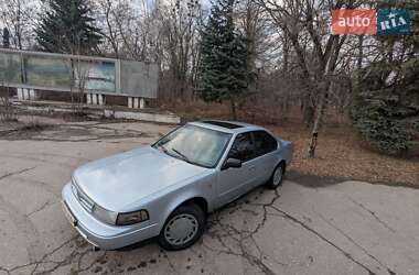 Седан Nissan Maxima 1992 в Харькове