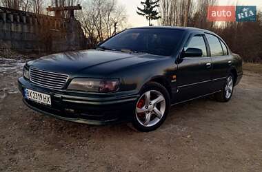 Седан Nissan Maxima 1997 в Красилове