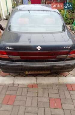 Седан Nissan Maxima 1995 в 