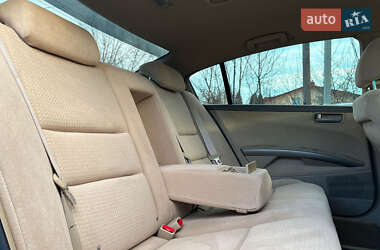 Седан Nissan Maxima 2004 в 