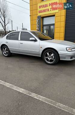 Седан Nissan Maxima 1995 в Харькове