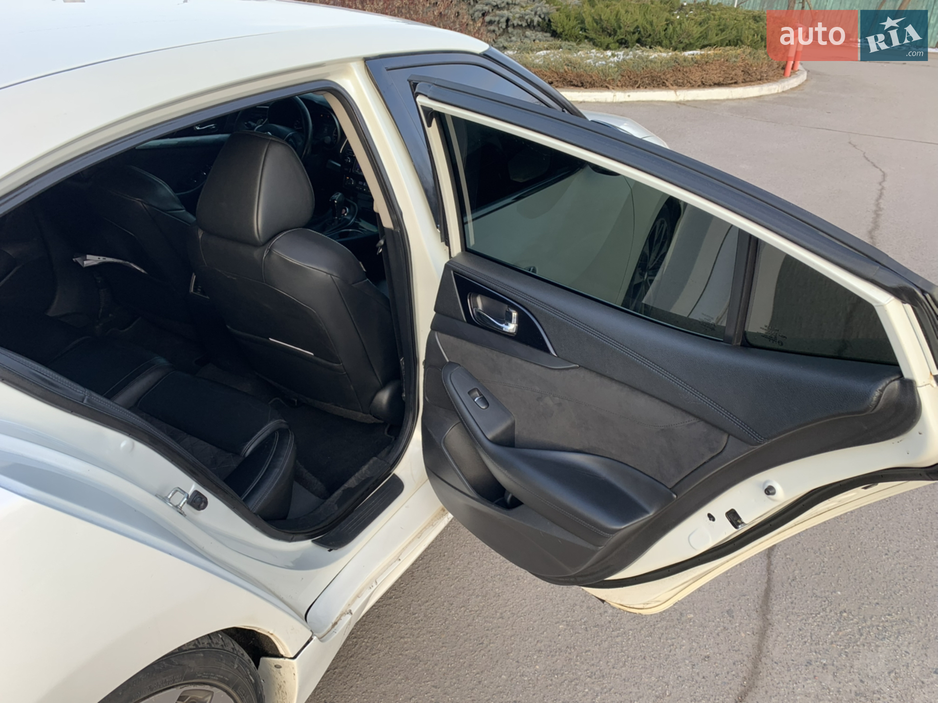 2015 Nissan Maxima - мініатюра 11