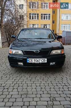 Седан Nissan Maxima 1996 в Чернівцях