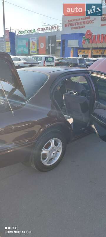 Седан Nissan Maxima 1999 в Днепре