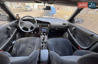 Седан Nissan Maxima 1990 в 