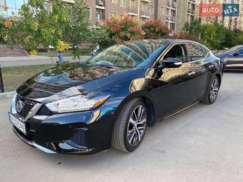 Седан Nissan Maxima 2019 в Одессе