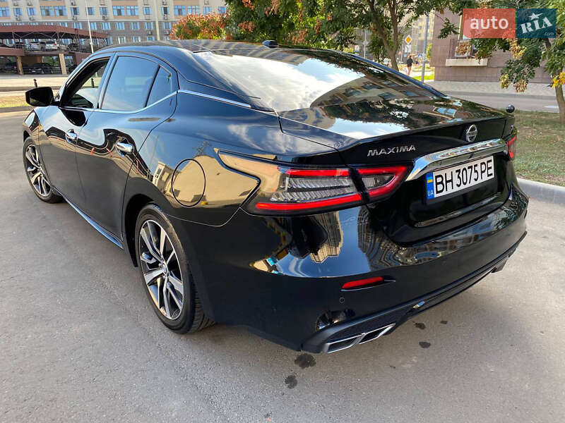 Седан Nissan Maxima 2019 в Одессе