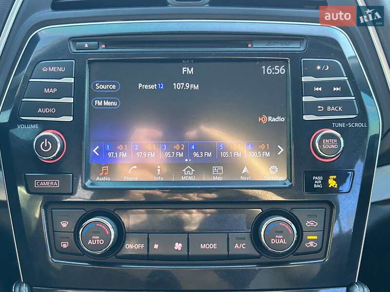 Седан Nissan Maxima 2017 в Одесі